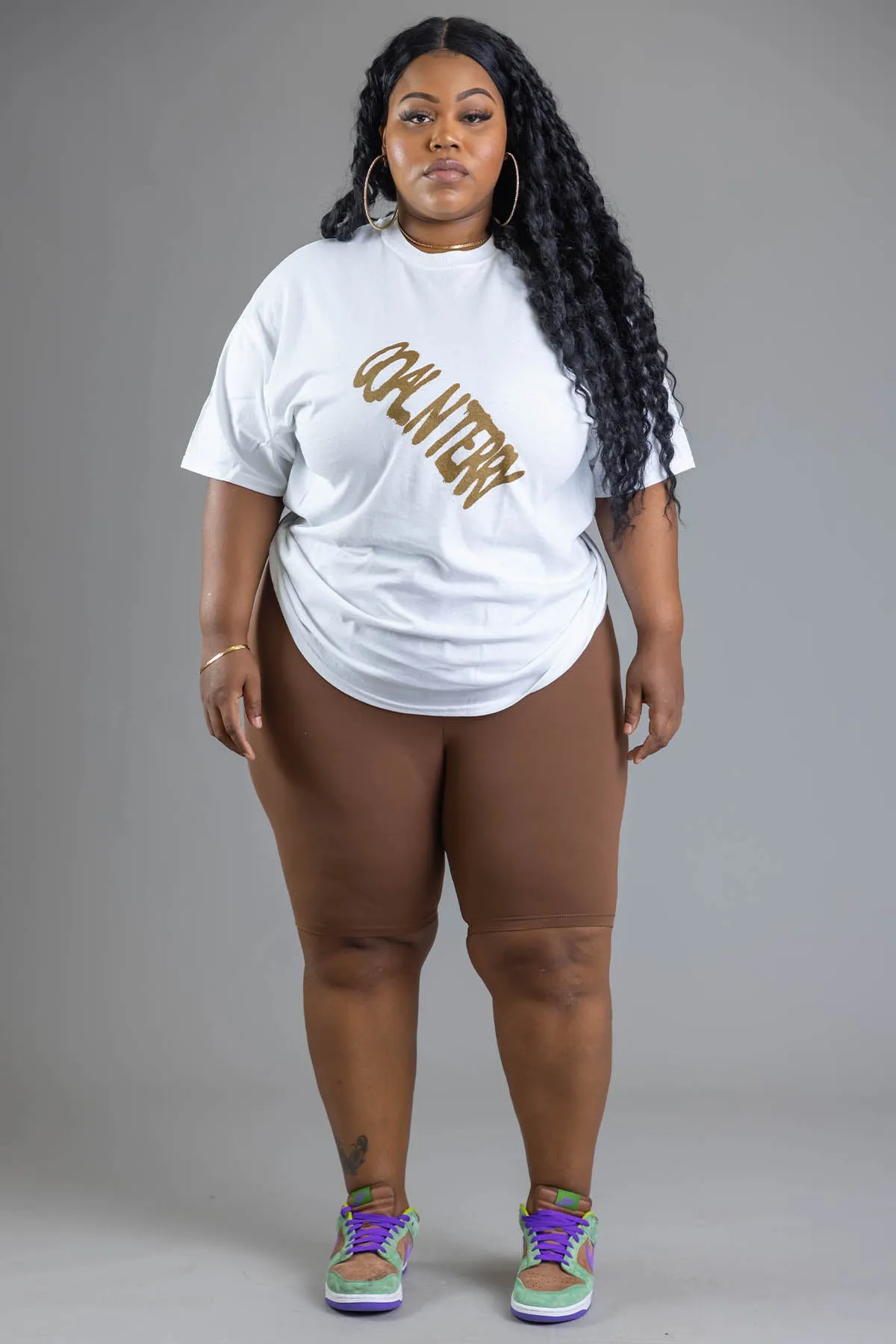 PLUS WHITE N CHOCOLATE SLANTED SPRAY TEE