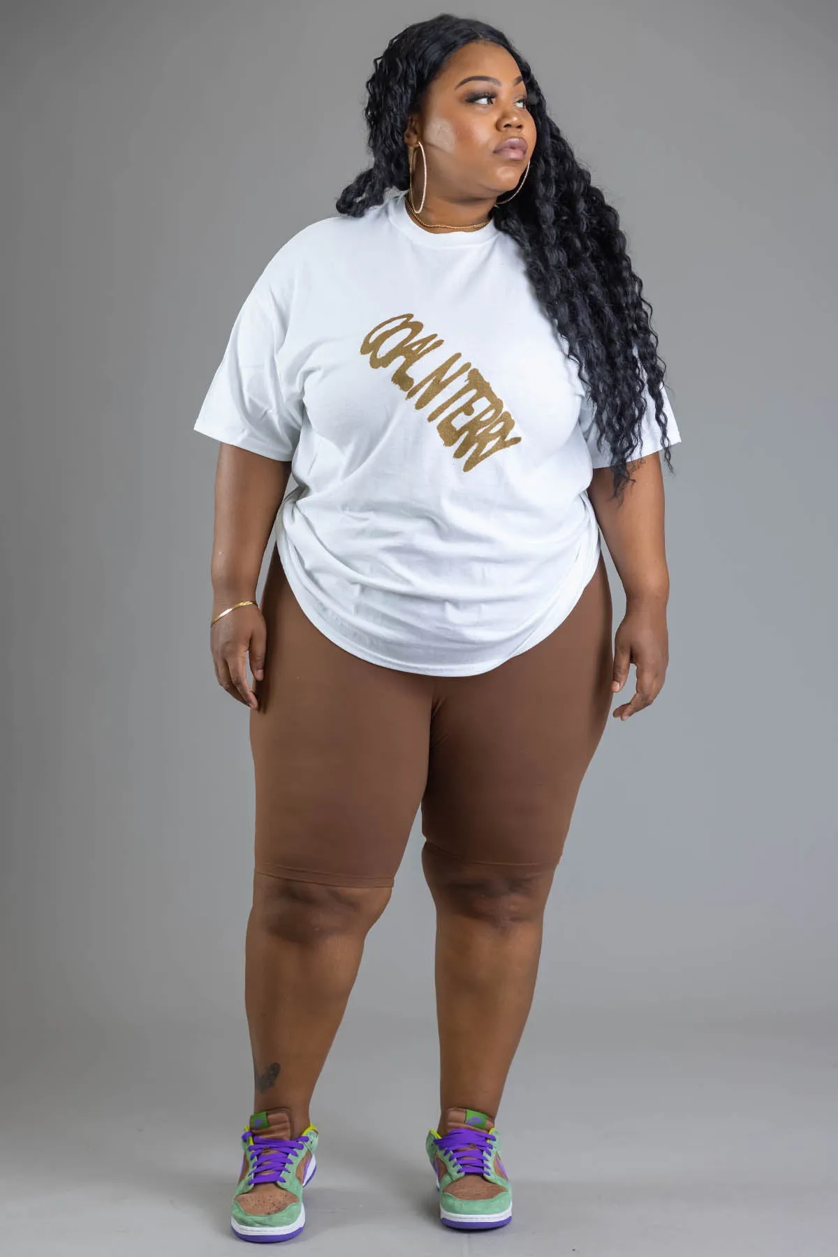 PLUS WHITE N CHOCOLATE SLANTED SPRAY TEE